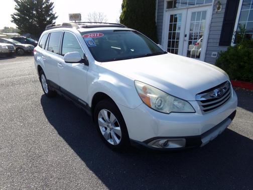 2011 Subaru Outback 2.5i Limited