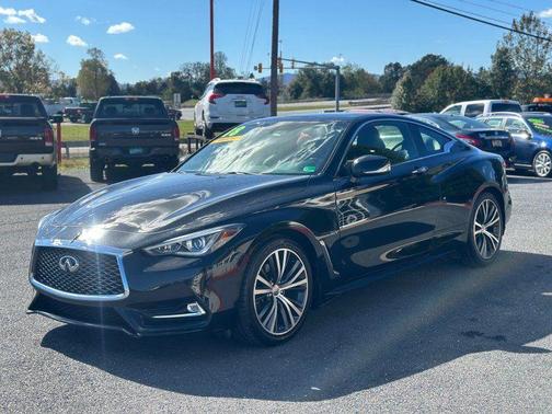 2018 INFINITI Q60 3.0t LUXE