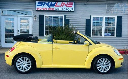 2008 Volkswagen New Beetle SE