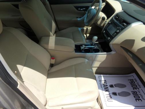 2014 Nissan Altima 2.5 SV