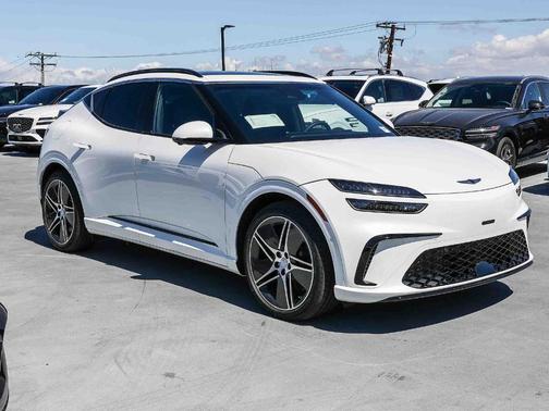 Uyuni White 2026 Genesis GV60 Performance