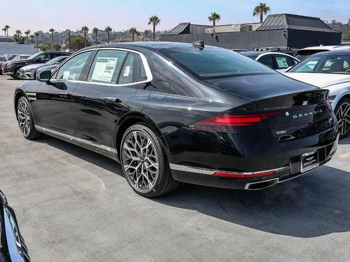 Black 2026 Genesis G90 3.5T e-SC