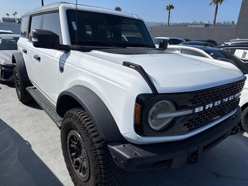 Oxford White 2024 Ford Bronco Wildtrak