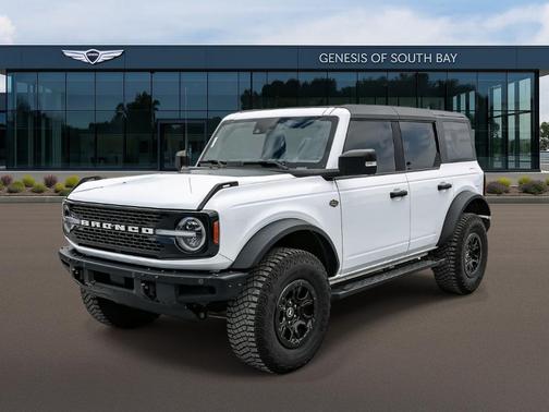 Oxford White 2024 Ford Bronco Wildtrak