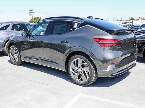 Makalu Gray 2026 Genesis GV60 Advanced 20"