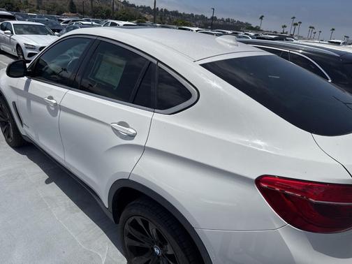 Alpine White 2019 BMW X6 sDrive35i