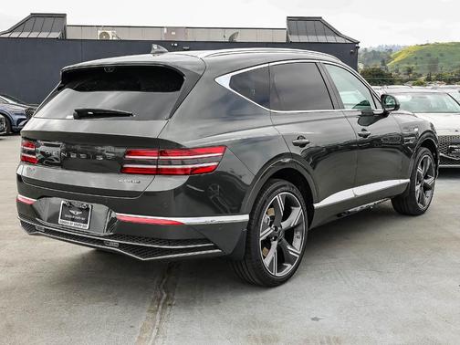 Makalu Gray 2026 Genesis GV80 3.5T Prestige