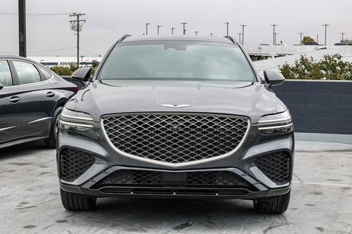 2023 Genesis GV70 2.5T