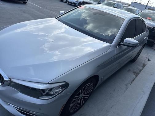 Glacier Silver Metallic 2018 BMW 530 i