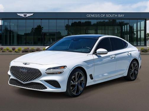 Uyuni White 2023 Genesis G70 2.0T