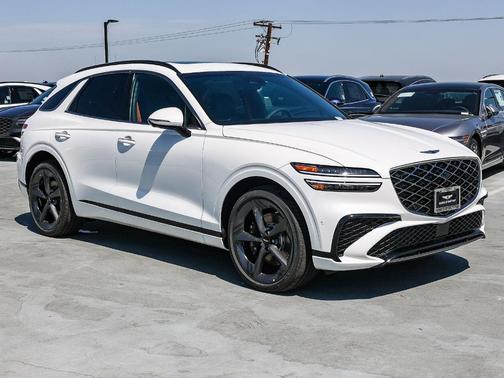 Uyuni White 2026 Genesis GV70 2.5T Sport Prestige