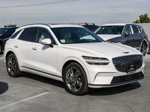 2025 Genesis Electrified GV70 Advanced