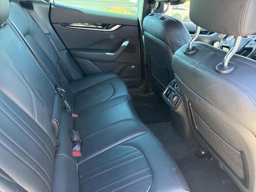 2023 Maserati Levante Modena