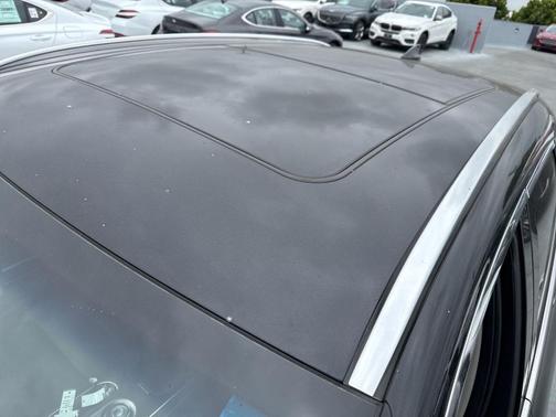 Vik Black 2023 Genesis GV70 2.5T