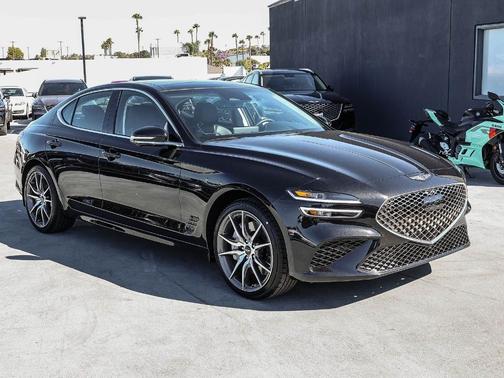Vik Black 2026 Genesis G70 2.5T Prestige