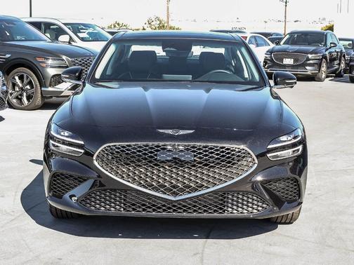 Vik Black 2026 Genesis G70 2.5T Prestige