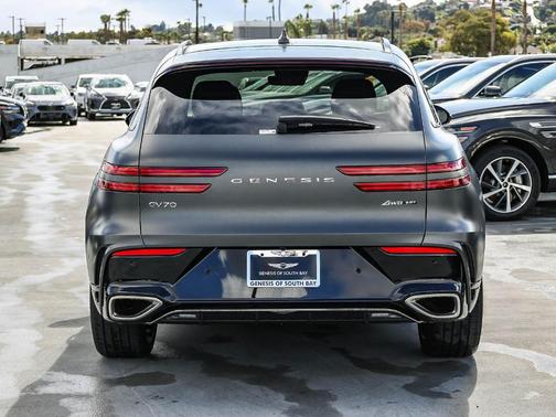 Makalu Gray 2026 Genesis GV70 3.5T Sport Prestige