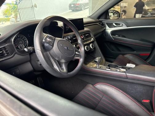 2023 Genesis G70 2.0T