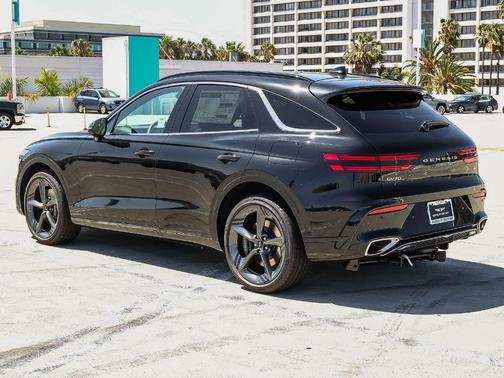 Vik Black 2026 Genesis GV70 2.5T Sport Prestige