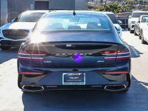 Vik Black 2026 Genesis G80 2.5T