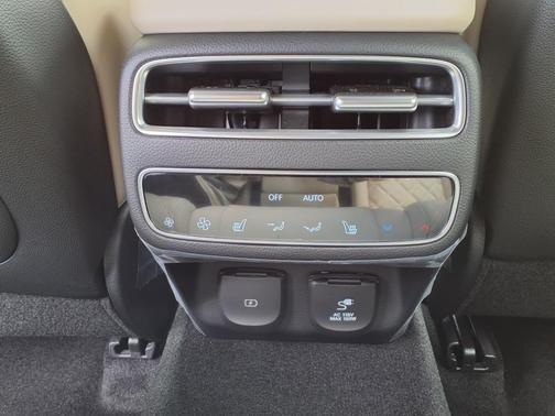 Vik Black 2026 Genesis GV70 3.5T Sport Prestige