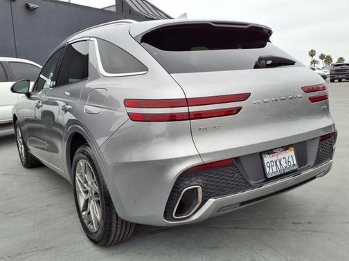 2025 Genesis GV70 2.5T Advanced