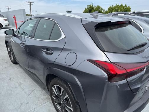 Gray Pearl 2021 Lexus UX 200 Base