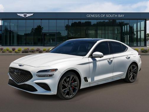 Verbier White 2023 Genesis G70 3.3T