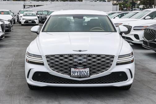 2025 Genesis G80 2.5T