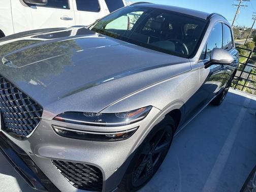 2023 Genesis GV70 2.5T
