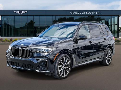 Black Sapphire Metallic 2021 BMW X7 M50i
