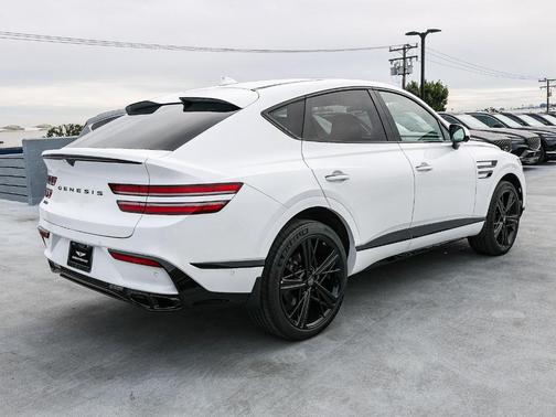 Uyuni White 2026 Genesis GV80 Coupe 3.5T e-SC Prestige Black