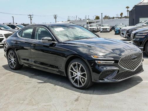 Vik Black 2026 Genesis G70 2.5T Prestige