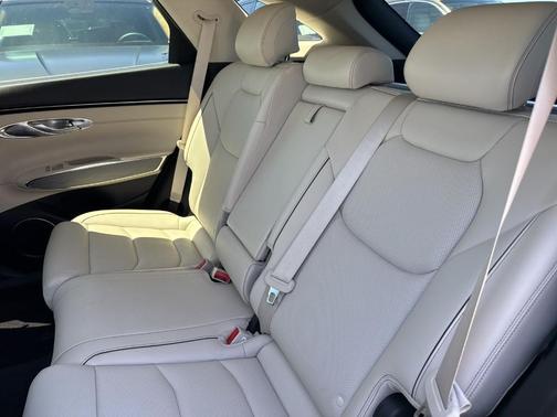 Vik Black 2024 Genesis GV70 2.5T