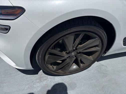 White 2023 Genesis G70 2.0T