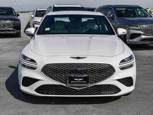 2025 Genesis G70 2.5T