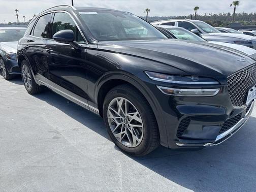 Vik Black 2025 Genesis GV70 2.5T