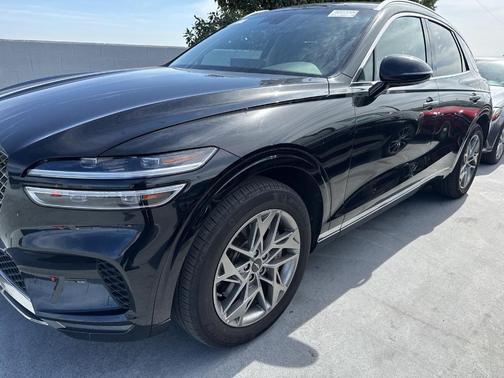 Vik Black 2025 Genesis GV70 2.5T