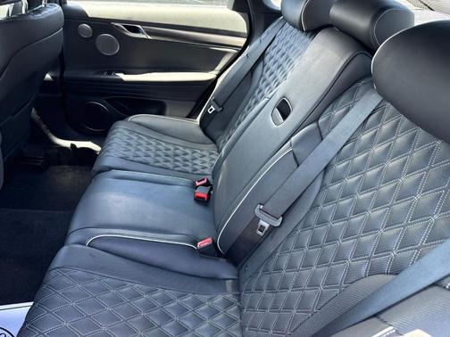 Vik Black 2024 Genesis G80 3.5T