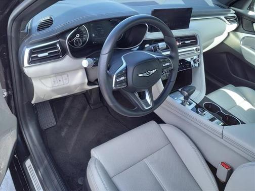 2024 Genesis G70 2.5T