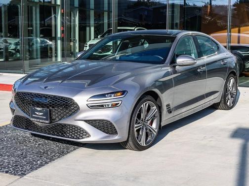 2025 Genesis G70 2.5T Sport Prestige