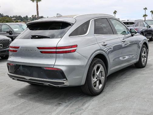Savile Silver 2026 Genesis GV70 2.5T