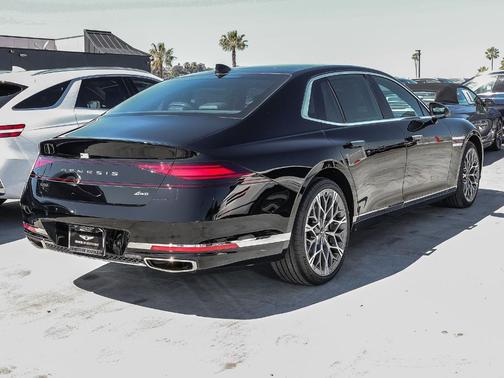 Black 2026 Genesis G90 3.5T e-SC