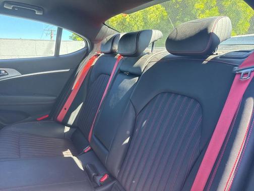 Tasman Blue 2023 Genesis G70 2.0T