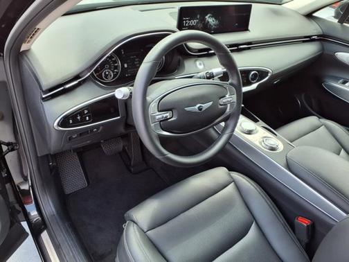 2025 Genesis GV70 2.5T Select