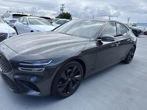 Makalu Gray 2023 Genesis G70 2.0T