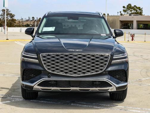 Vik Black 2027 Genesis GV80 2.5T