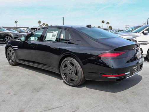 Vik Black 2026 Genesis G90 3.5T e-SC Prestige Black