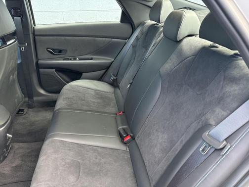 2025 Hyundai ELANTRA N Base