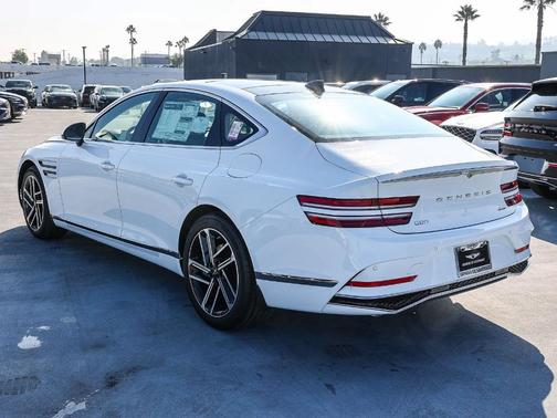 Alta White 2026 Genesis G80 2.5T
